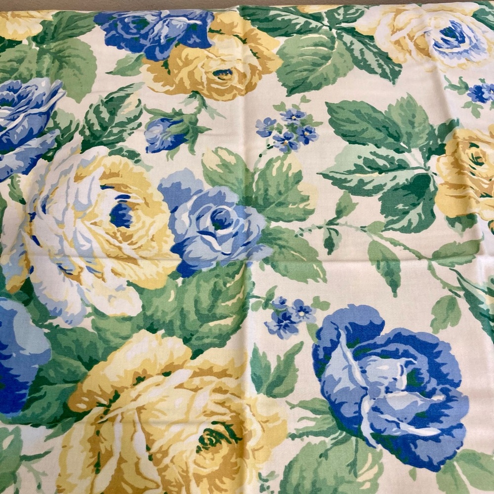 4pcs Blue & Yellow Floral 100% Cotton Fabric Scraps Bundle Fabric Remnants - Picture 6 of 16
